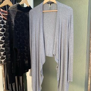 BCBG gray ribbed open cardigan